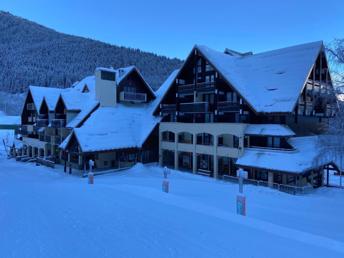 Poutran 2, Studio 4 Personnes Au Pied Des Pistes Avec Grande Terrasse Oz Bagian luar foto